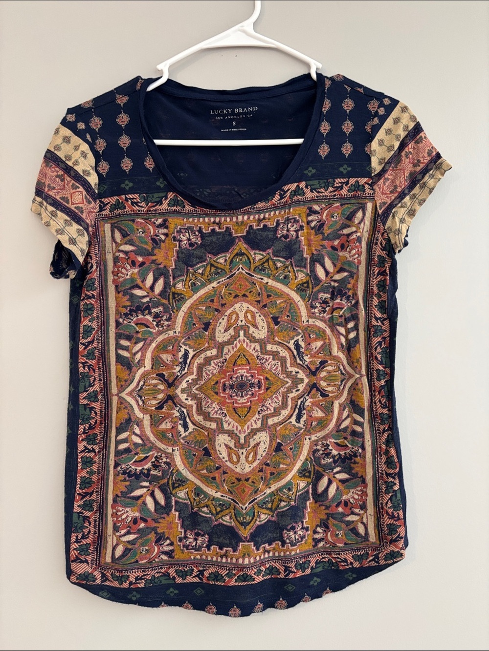 Lucky Brand Navy Multicolor Medallion Scoop Tee
